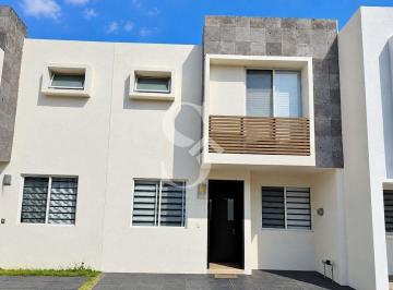 123b0285024ec73baf0c1ff939e599f6adbbfcc6606dfc822afaacf36d5933bb · Casa en Renta por El Hospital Real San Jose Valle Real