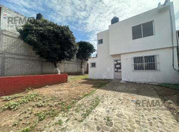 Casa · 148m² · 4 Recámaras · 2 Estacionamientos · Renta de Casa en El Norte de Cuernavaca, Col. Chamilpa, Cuernavaca, Morelos…clave 6374