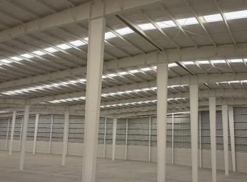 165a2a4db689d5270382e95c561d09f6a8f1104510812f4976c6bb8b2c0cede8 · Bodega Industrial en Zona Estratégica con Conexión Directa a Vías Principales