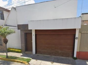 Casa de 3 habitaciones, Tepic · Preciosa Casa en Zona de Alta Plusvalia en Cd del Valle, a Solo 5 Min de Plazas Comerciales