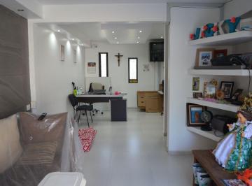Casa de 3 habitaciones, Cuajimalpa de Morelos · Casa en Renta. Estacionamiento 5 Autos, Cocina Integral, 3 Recámaras