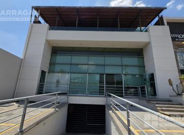 Oficina · 785m² · Edificio Corporativo en Renta en Bernardo Quintana, Alamos 2da Sección
