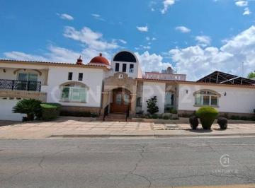Casa · 588m² · 5 Recámaras · Casa en Venta en Residencial San Francisco, Chihuahua, Chih.