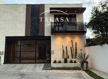 0a8b05600cbf329e19ff3bc85af666cb4a64ce20e500f18f8e1bfd3e0fd801f8 · Casa en Venta Fraccionamiento Privado | Cumbres Madeira Francés