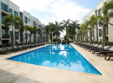 Departamento · 110m² · 3 Recámaras · 2 Estacionamientos · Departamento Amueblado de 3 Recámaras en Venta en Huayacán Long Island