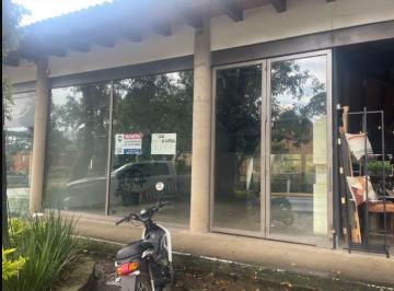 Local comercial · 113m² · 2 Estacionamientos · Local en Renta - (4)
