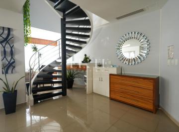 Departamento · 446m² · 4 Recámaras · 2 Estacionamientos · Penthouse en Renta de 4 Recámaras en Torre Tzalam Cancún