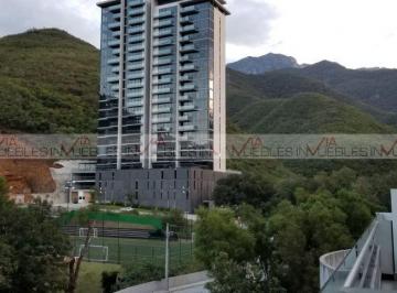 Departamento · 204m² · 3 Recámaras · 3 Estacionamientos · Departamento en Venta en Privadas del Paseo