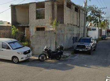 Casa de 3 habitaciones, Mérida · Esquina Nororiente Fracc. Las Américas Obra Negra Al 75%
