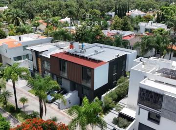 1 · Casa en Venta en Valle Real, Zapopan