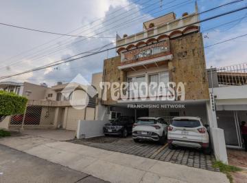 Foto · Edificio - Venta