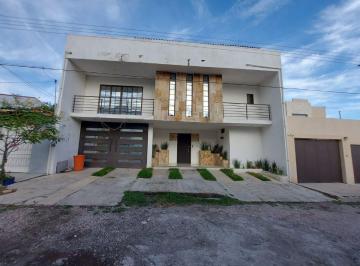 Casa de 4 habitaciones, Cuautla · Casa en Venta en Valle del Sol, Cuautla Morelos
