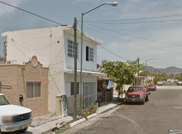 Casa de 4 habitaciones, Manzanillo · C. Neptuno, Valle Esmeralda, Manzanillo, Col.