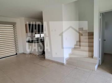 Casa en condominio · 2 Recámaras · 2 Estacionamientos · Casa en Renta en Capittala Al Norte