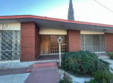 Casa de 3 habitaciones, Chihuahua · Inversionistas, Excelente Propiedad de Casa Habitación Y/o Negocio