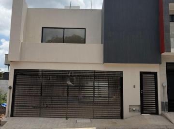 Casa de 4 habitaciones, Xalapa · Residencia en Venta en Imperial de Las Ánimas – Roof Garden Equipado y Espacios Para Toda La Familia