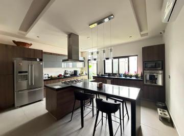 Casa de 4 habitaciones, Monterrey · Renta Casa La Joya Privada Residencial