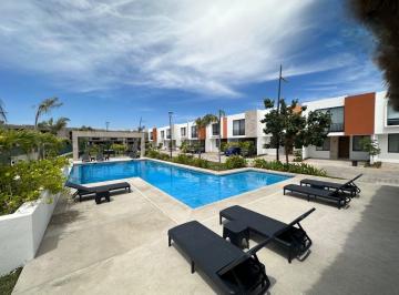 casa club · Casa en Venta en Real Flamingos Bucerias con Amenidades, Alberca y Seguridad