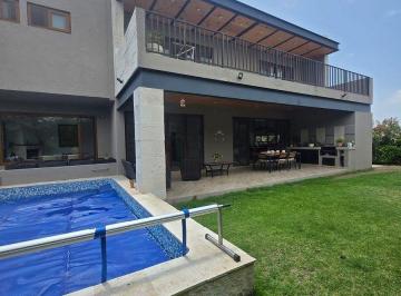 2230b5a3b94a71b29de2492d6527fb950ebd4b0c66e30d421abcc422ac756f6a · Casa en Venta en El Campanario, Querétaro
