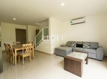 Casa · 110m² · 3 Recámaras · 2 Estacionamientos · Casa de 3 Recámaras en Renta en Residencial Arbolada con Paneles Solares