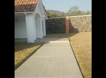 Casa de 4 habitaciones, Mineral de la Reforma · Casa en Venta Residencial San Lunes