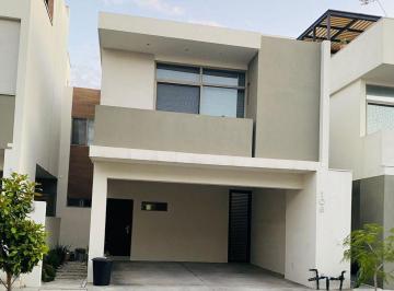Casa de 3 habitaciones, Monterrey · Casa en Renta en Monterrey Nuevo Leon