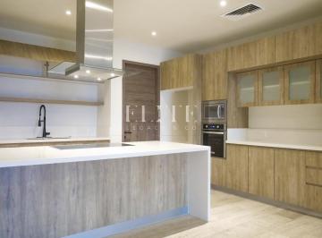 Departamento · 212m² · 3 Recámaras · 2 Estacionamientos · Departamento de 3 Recámaras en Venta en Vela Towers Cancún