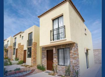 Casa · 74m² · 3 Recámaras · 1 Estacionamiento · Preciosa Casa en Venta de 3rec Cerca del Centro de Querétaro