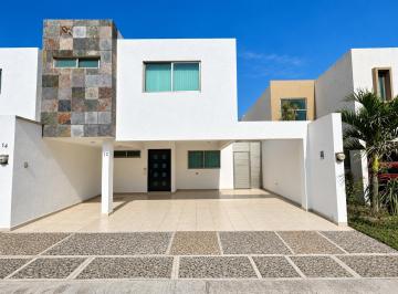 Casa · 189m² · 3 Recámaras · 2 Estacionamientos · Casa en Venta Lomas del Sol Alvarado Veracruz