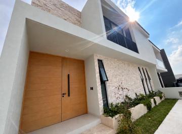 Casa en condominio de 4 habitaciones, Tlajomulco de Zúñiga · Casa en Venta en Bosques de Santa Anita Tlajomulco Amplio Jardín