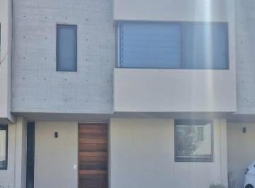fachada · Casa en Renta en Acento Residencial, Zakia, Qro.