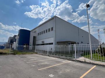 Nave industrial de 9 habitaciones, San Luis Potosí · Renta o Venta de Nave Industrial 2,100 m²
