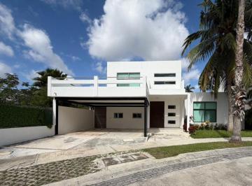 Casa de 4 habitaciones, Cancún · Renta en Villa Magna 4 Recámaras