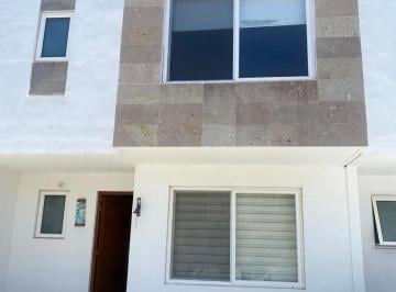 Casa en condominio de 3 habitaciones, Corregidora · Casa en Venta en Paseos del Bosque
