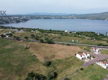 Venta de terreno en Tequesquitengo, Morelos. REMAX For Sale · Venta de Terreno en Tequesquitengo, Frente a La Arena Tequesquitengo, Morelos. Clave 6376 - 70