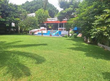 Casa en condominio de 5 habitaciones, Cuernavaca · Casa de 856 m² con 5 Recámaras en Venta en Fraccionamiento Conjunto Aries