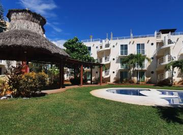 Alberca · Departamento en Venta en Acapulco Marina Diamante