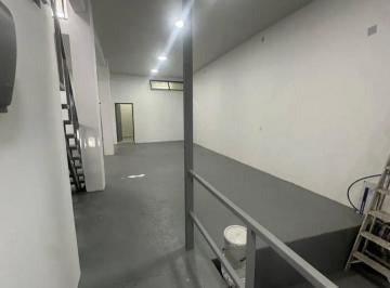 Bodega comercial en Venta  San Antonio · Bodega Remodelada San Antonio a Unos Pasos de Medrano