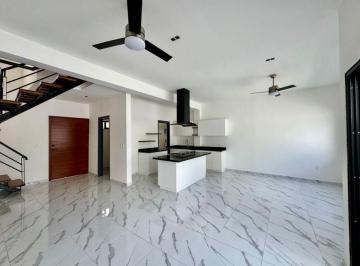 Casa de 3 habitaciones, Benito Juárez · Casa en Venta Residencial Arbolada en Cancún Sobre Av Huayacan