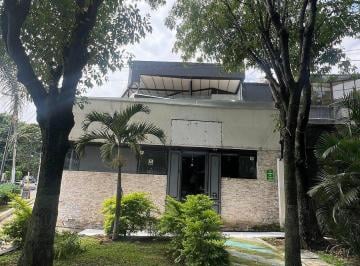 Casa uso de suelo de 5 habitaciones, Guadalajara · Casa en Renta con Uso de Suelo en Vallarta Norte Guadalajara Jalisco