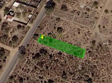 Terreno / Lote · 700m² · Terreno en Venta en Santillan, Tequisquiapan de 700 m²