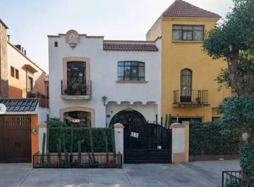 Casa de 4 habitaciones, Benito Juárez · Casa en Venta en Calle Amores, Colonia del Valle, No Se Aceptan Crèditos.