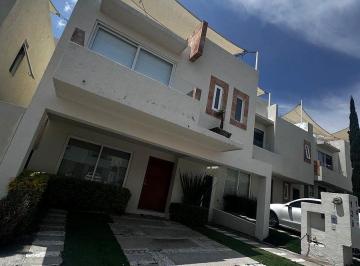 32d21f48b87dd10adc99e46bfdfbfc780ecd974d41f863103c88ac885231608c · Casa en Renta en Olivos Cumbres, Juriquilla