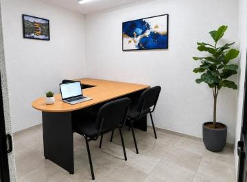 1 · Oficina en Renta en Morelia con Servicios Incluidos