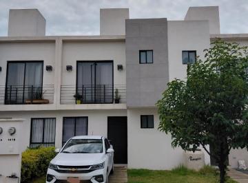 Casa · 2 Recámaras · 1 Estacionamiento · Casa en Renta en Marbella Residencial II