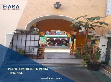 1 · Plaza en Venta en El Centro de Tepic