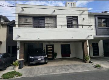 Casa de 2 habitaciones, Monterrey · Casa en Venta, Colinas de San Jerónimo, Monterrey