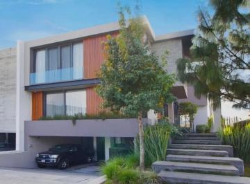 Casa de 3 habitaciones, Zapopan · Casa en Venta Residencial Los Sueños