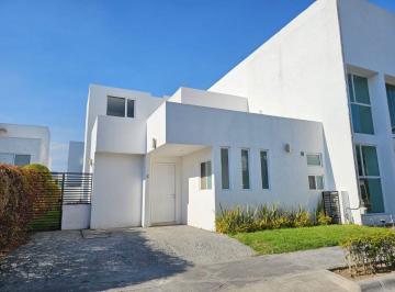 Casa de 4 habitaciones, San Andrés Cholula · Casa Amueblada en Lomas de Angelópolis 2 Cluster Puebla Blanca