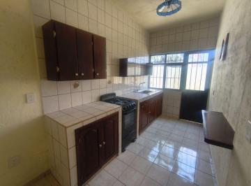 Departamento de 2 habitaciones, Celaya · Rento Departamento en Zona Centro, con Área Para Oficina.